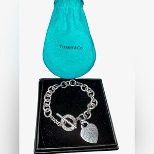 Authentic Tiffany & Co heart tag toggle bracelet in silver